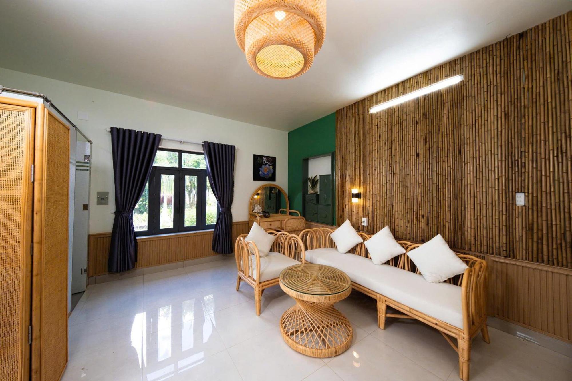 Phu Dien Homestay Cat Tien Exterior foto